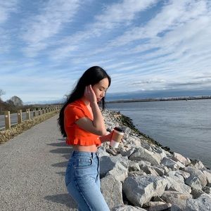 Meet your Posher, Caroline